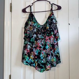 Women’s tiered tankini top